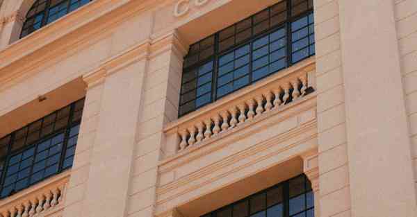 设计企业展板_设计企业别墅年薪一般多少