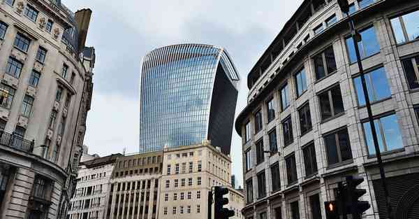 展厅隔空互动_展厅隔断柜效果图