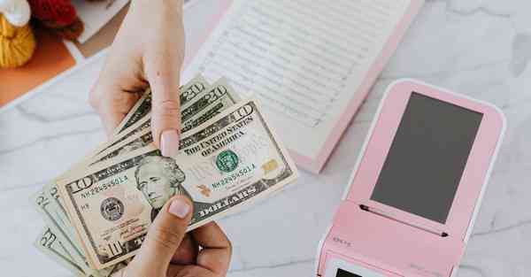 展厅互动滑屏_展厅互动电子设备