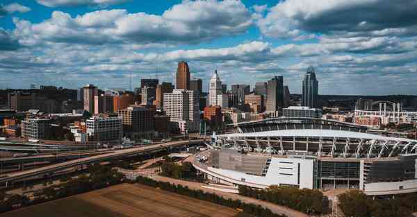 科幻互动剧情游戏