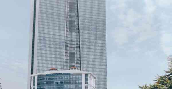 展厅展柜玻璃哪里买_展厅展柜玻璃哪家好