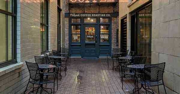 屏幕刷新率什么时候出来的