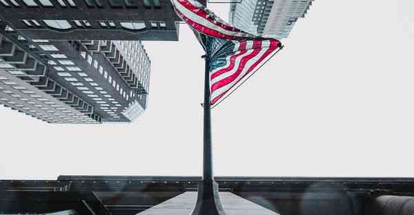 展厅展柜玻璃商家_展厅展柜玻璃工厂